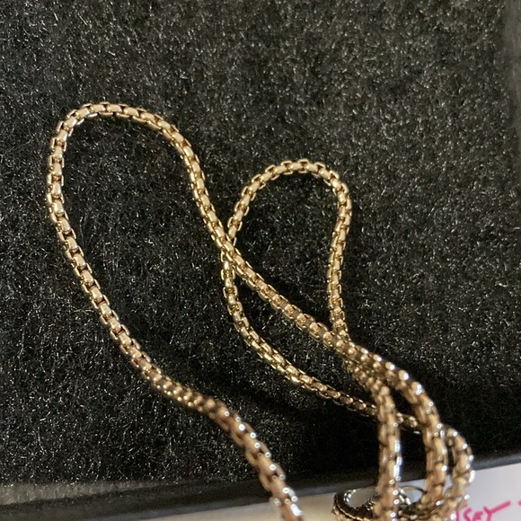 Betsey Johnson, Sail Away With Me, Ship Wheel Pendant - Picture 11 of 14